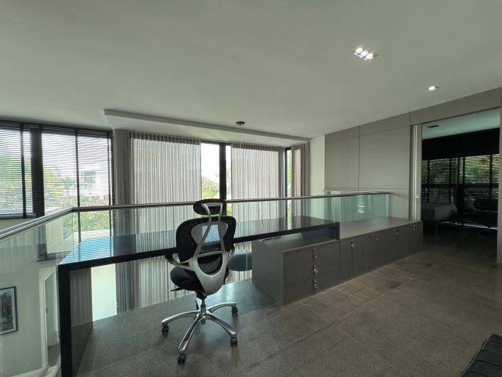 VEDUTA BLUE - SOBRADO ALTO PADRÃO - 2 SUÍTES - 4 VAGAS - AC 250m²