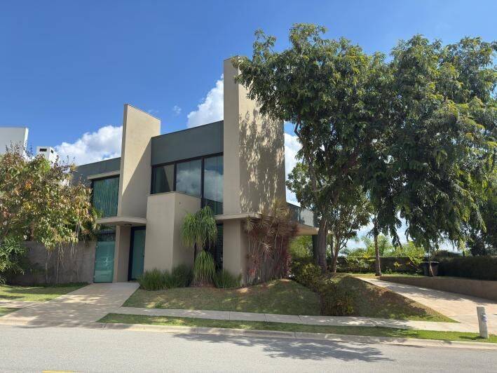VEDUTA BLUE - SOBRADO ALTO PADRÃO - 2 SUÍTES - 4 VAGAS - AC 250m²