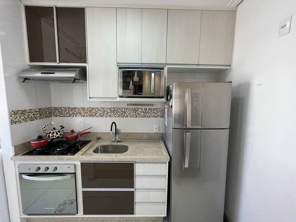 DOCE LAR BELA COLONIA - 2 DORMS. - 1 VAGA - AU 50m²