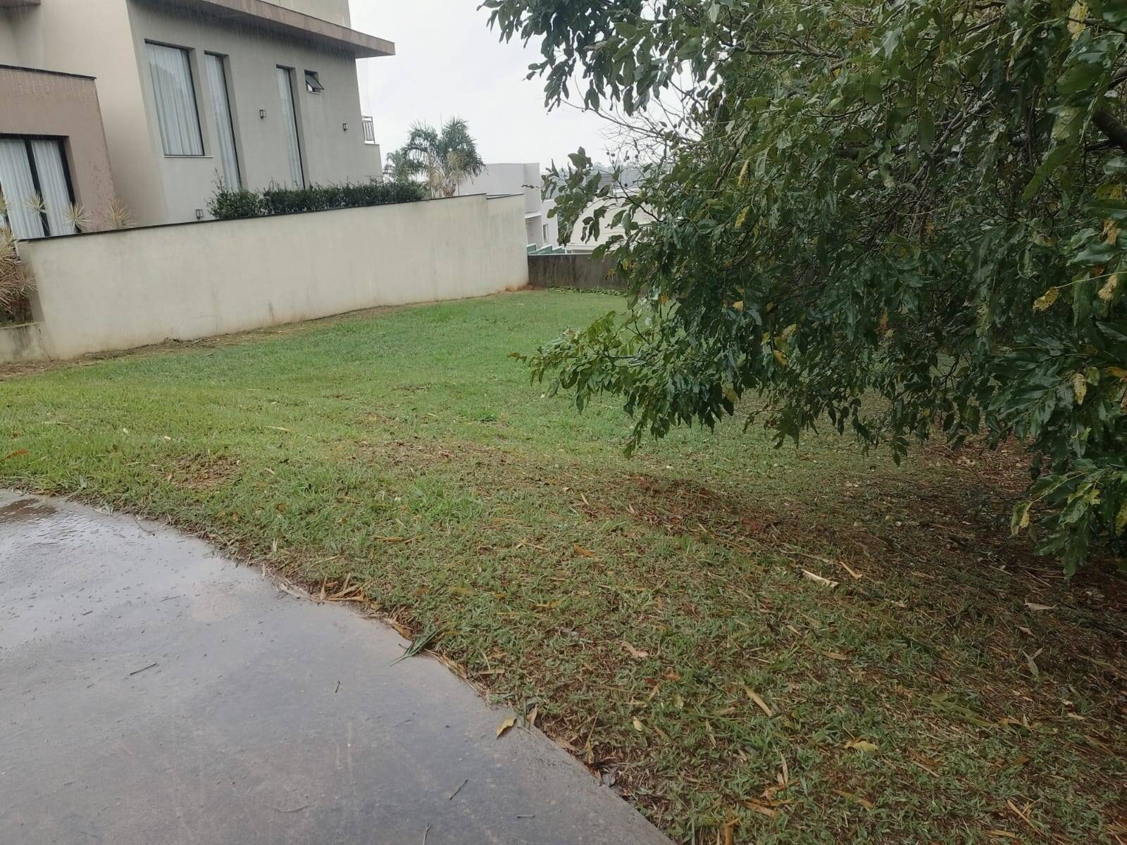RESERVA DA SERRA - AT 516m² - DECLIVE SUAVA - LAZER COMPLETO C/ LAGO