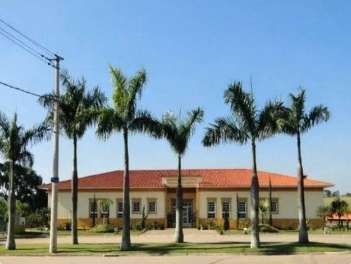 RESERVA DA SERRA - AT 516m² - DECLIVE SUAVA - LAZER COMPLETO C/ LAGO