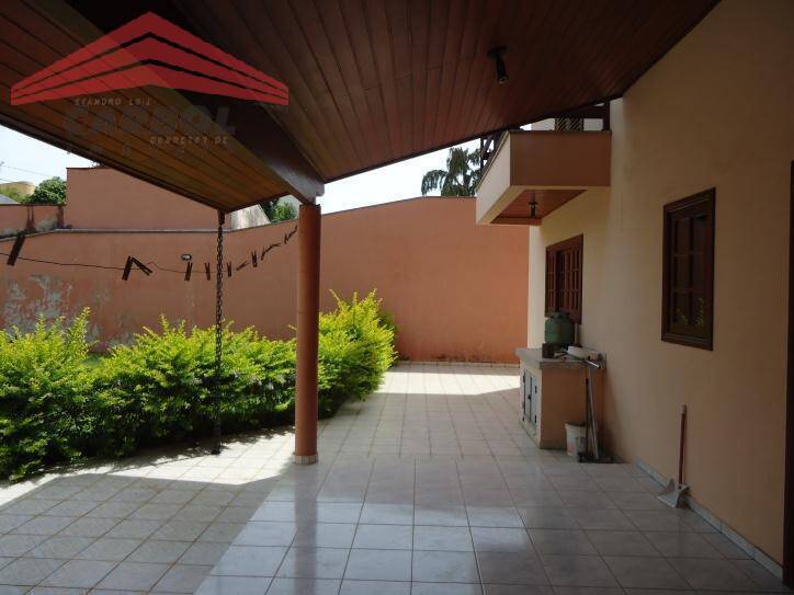 Casa, 3 quartos, 342 m² - Foto 11