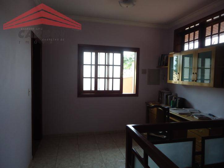 Casa, 3 quartos, 342 m² - Foto 24